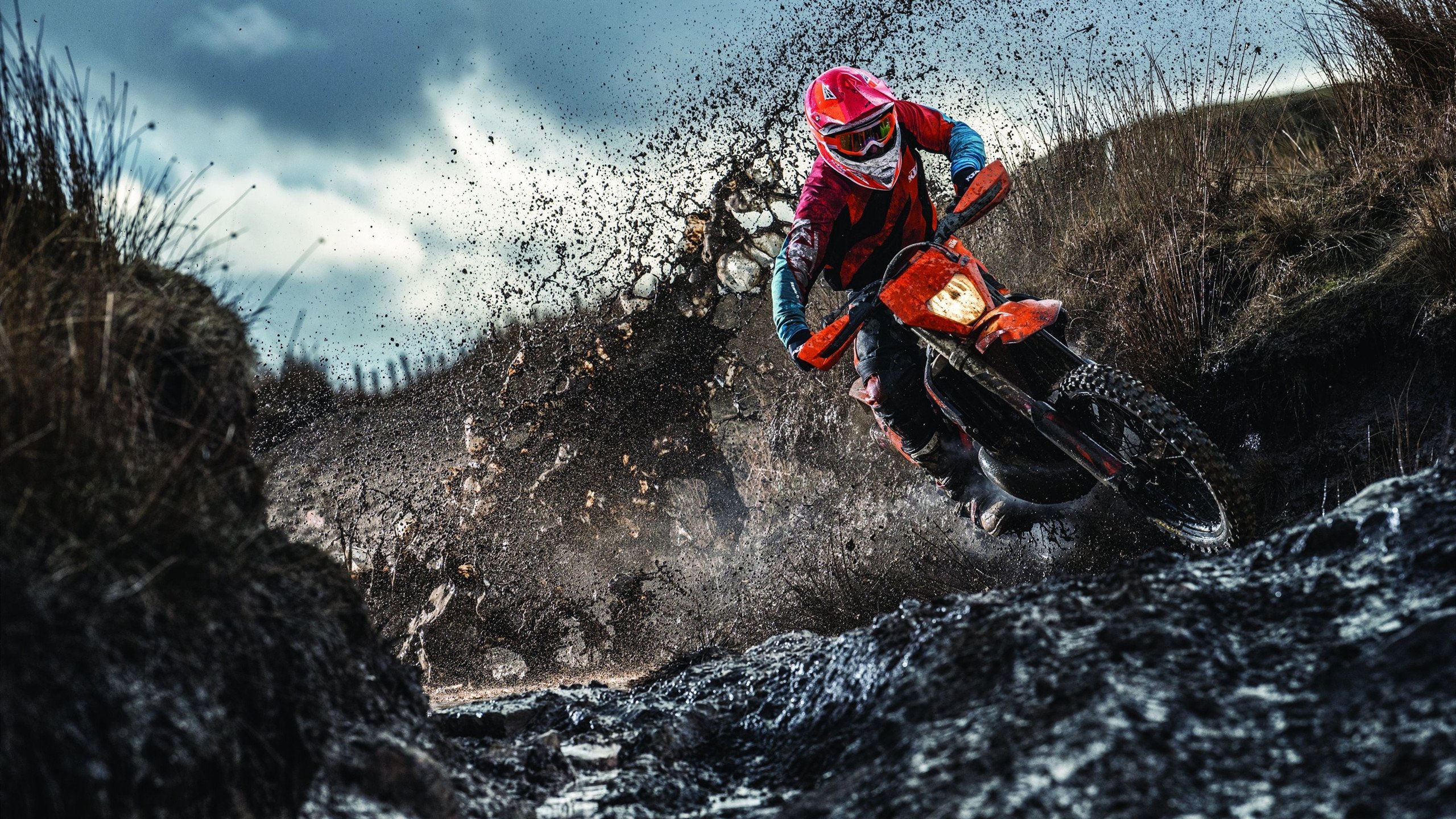 摩纳哥决胜局惊险带走莱比锡红牛，孙兴慜里程碑之夜闪耀欧陆